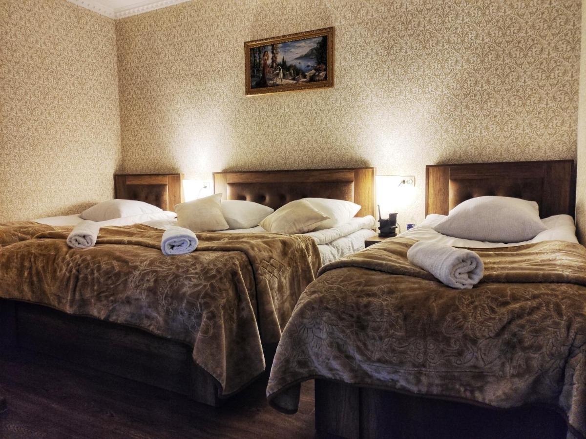 Sophia'S Guesthouse Казбеги Екстериор снимка