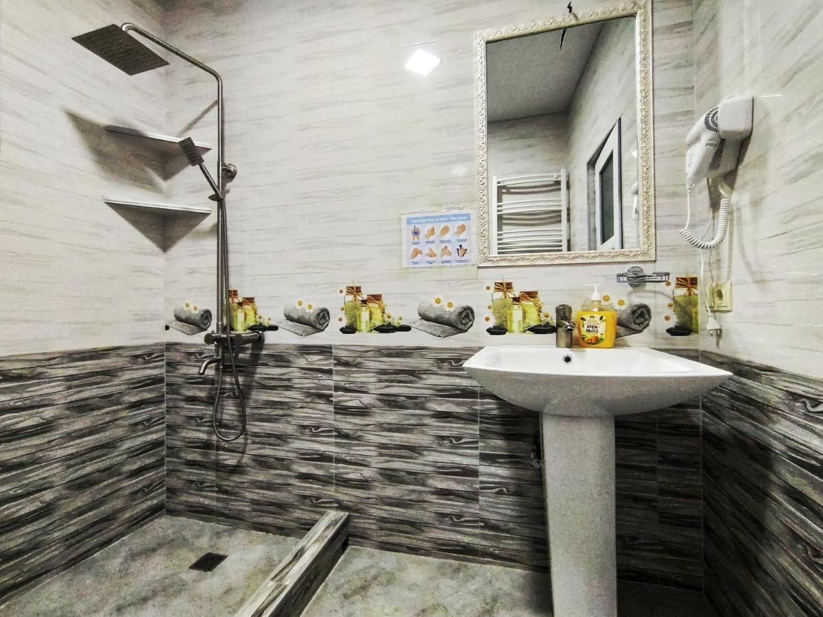Sophia'S Guesthouse Казбеги Екстериор снимка