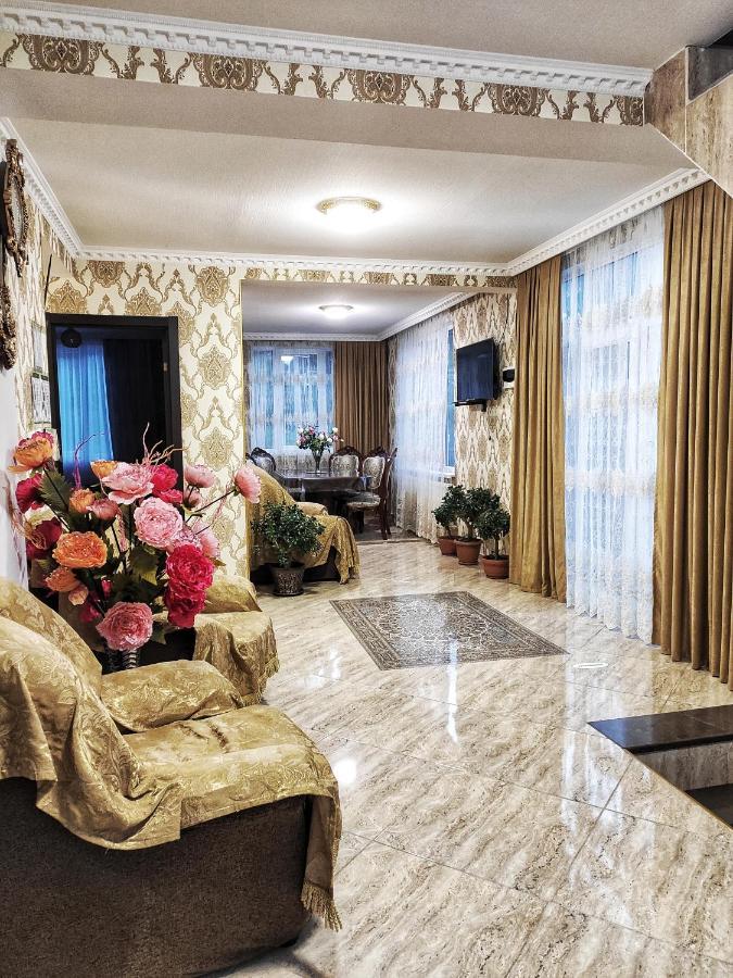Sophia'S Guesthouse Казбеги Екстериор снимка
